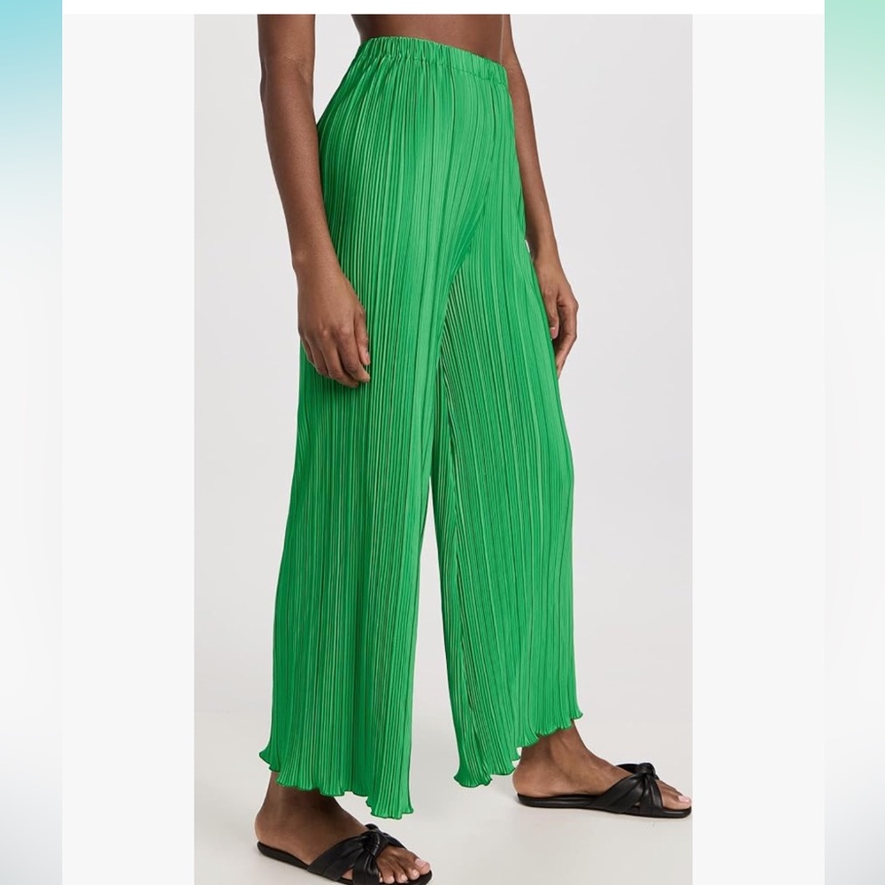 L Space Matching Set! Size M - Like New! - image 8